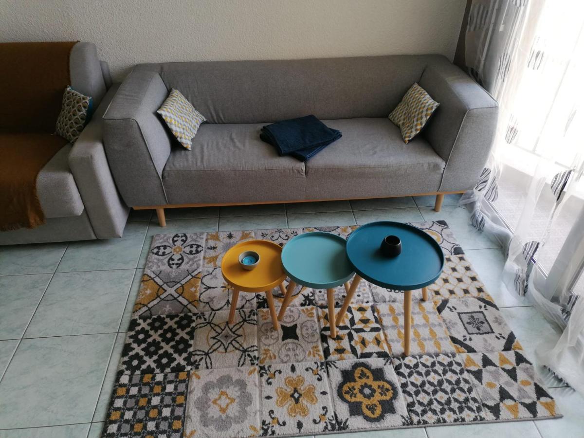 Joli Studio Bord De Mer, Clim, Balcon, Parking Prive マントン エクステリア 写真